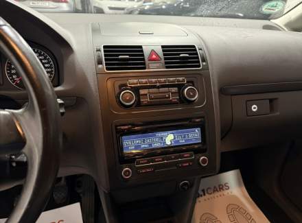 Volkswagen - Touran