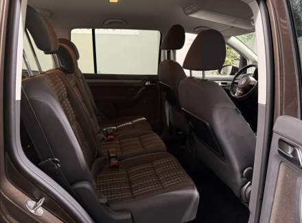 Volkswagen - Touran