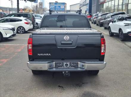 Nissan - Navara