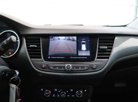 Opel - Crossland X