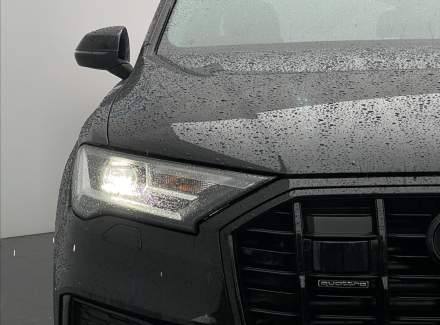 Audi - Q7
