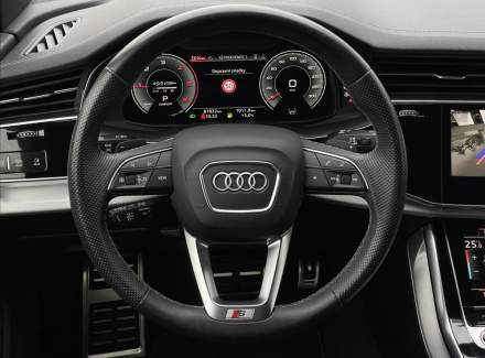 Audi - Q7