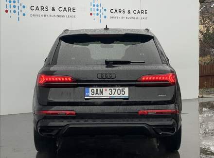 Audi - Q7