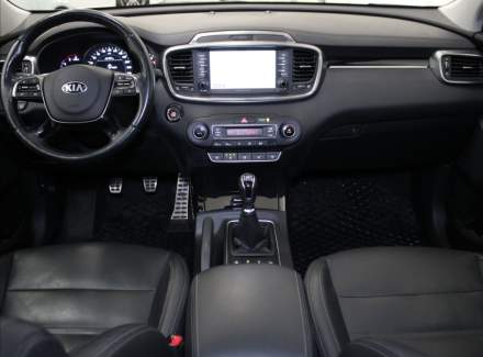 Kia - Sorento