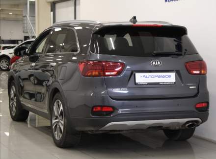Kia - Sorento