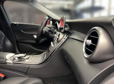 Mercedes-Benz - C-class