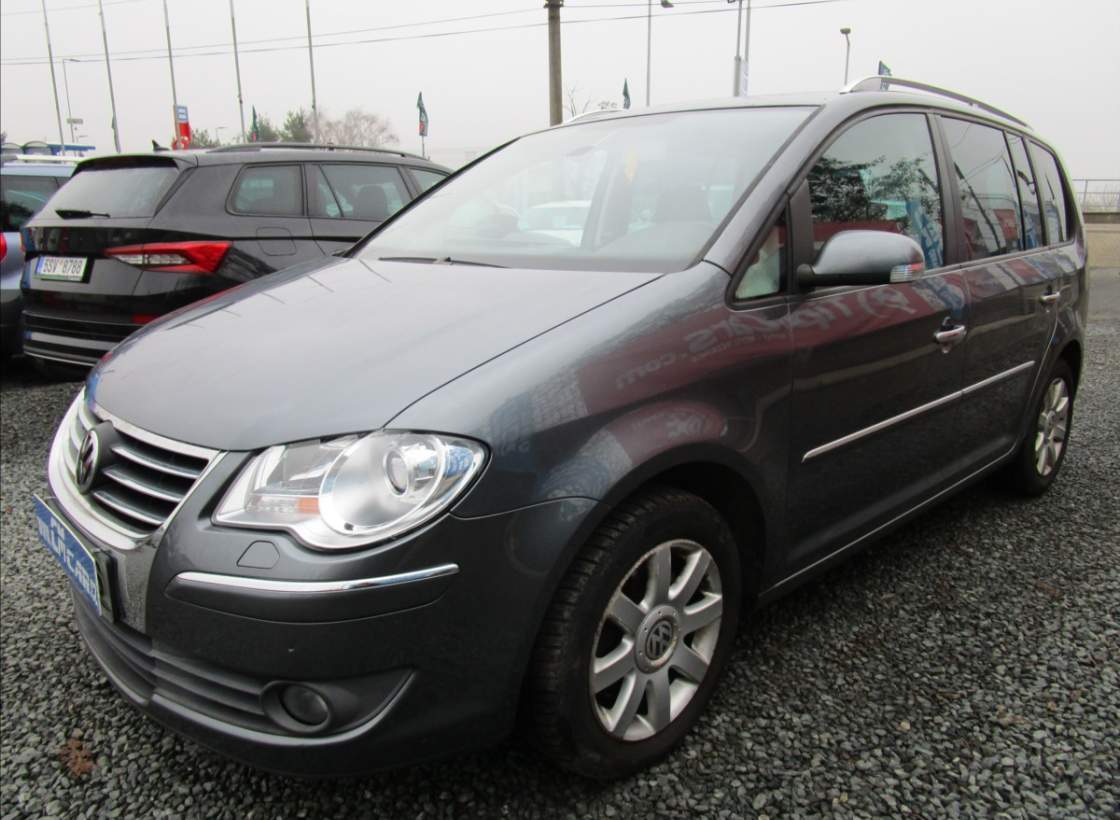 Volkswagen - Touran