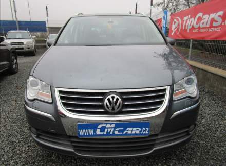 Volkswagen - Touran