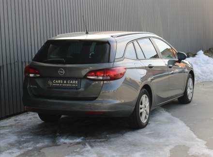 Opel - Astra