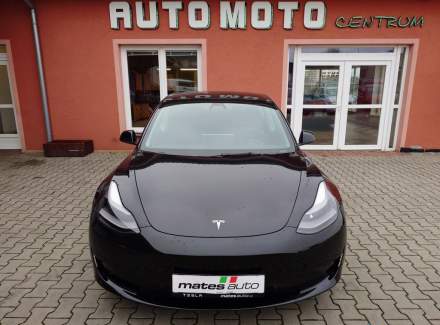 Tesla - Model 3