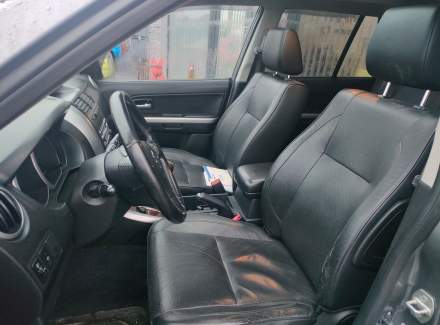 Suzuki - Grand Vitara