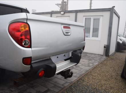 Mitsubishi - L 200