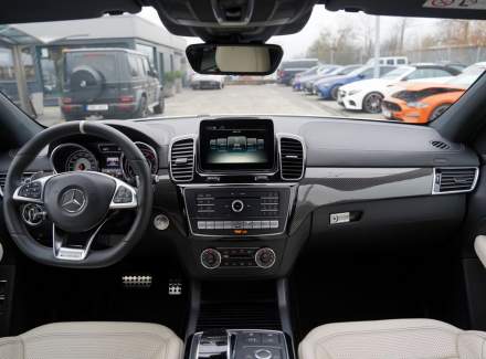 Mercedes-Benz - GLE