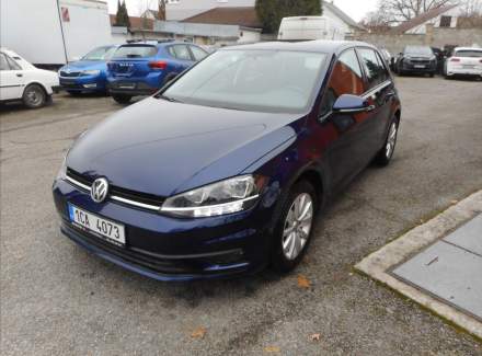 Volkswagen - Golf