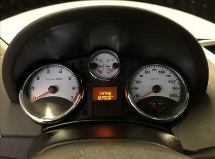 Peugeot - 207