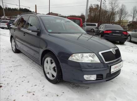 Škoda - Octavia