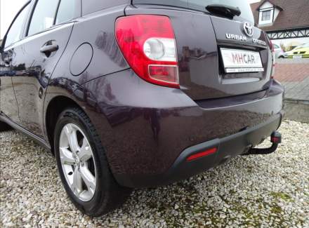 Toyota - Urban Cruiser