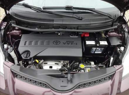 Toyota - Urban Cruiser