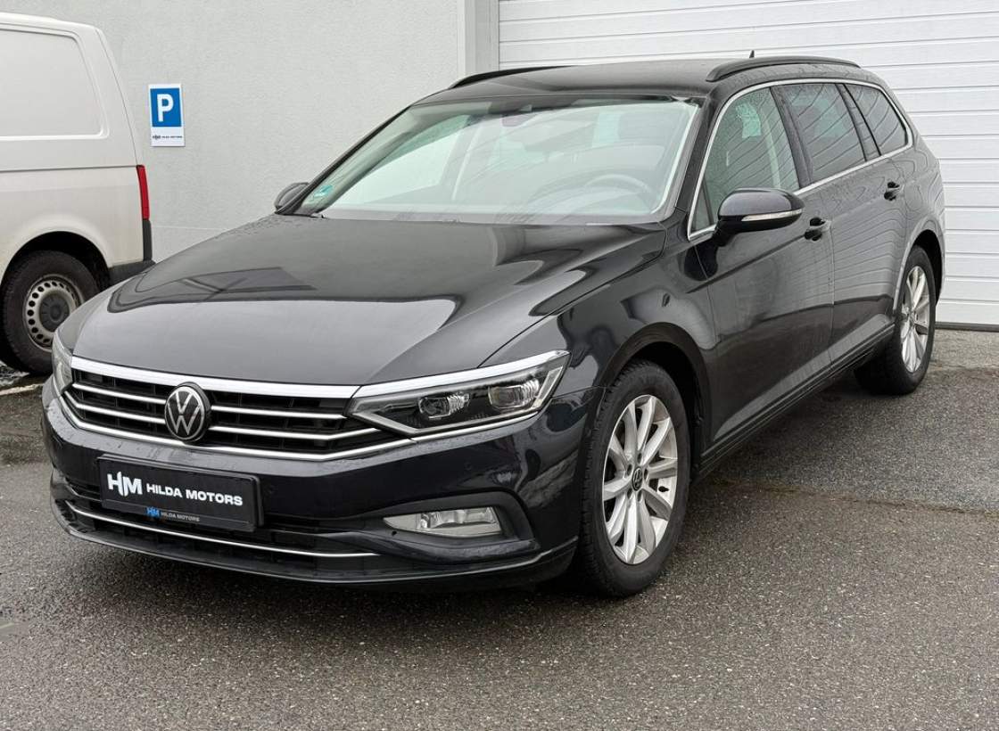 Volkswagen - Passat