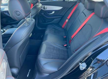 Mercedes-Benz - C-class