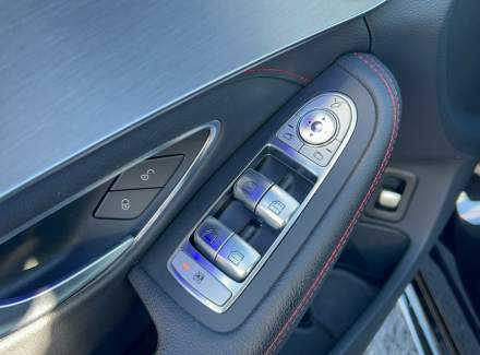 Mercedes-Benz - C-class