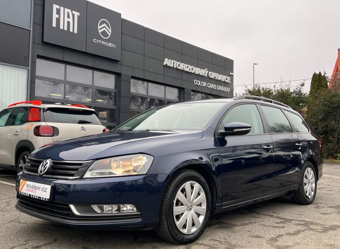 Volkswagen - Passat
