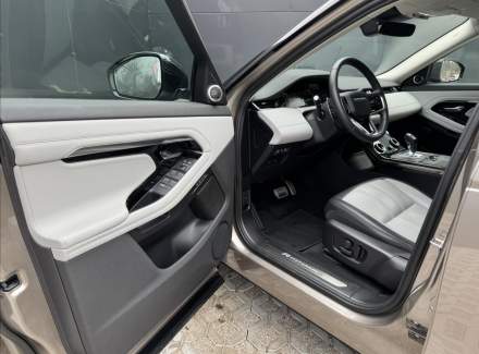 Land Rover - Range Rover Evoque