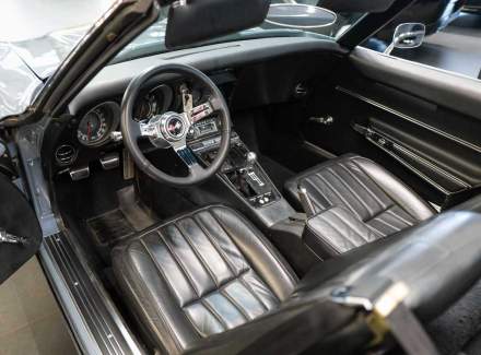 Chevrolet - Corvette