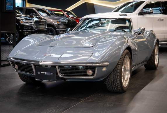 Chevrolet - Corvette