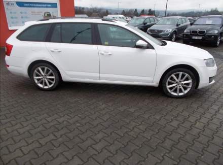 Škoda - Octavia