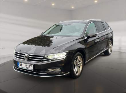 Volkswagen - Passat