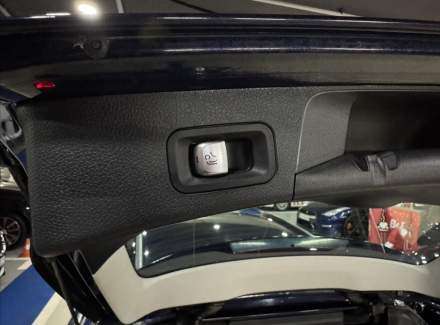 Mercedes-Benz - C-class