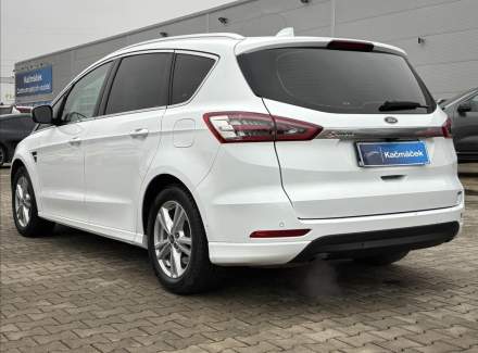 Ford - S-MAX