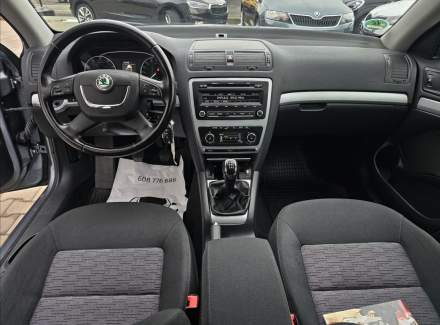 Škoda - Octavia