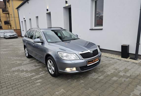 Škoda - Octavia
