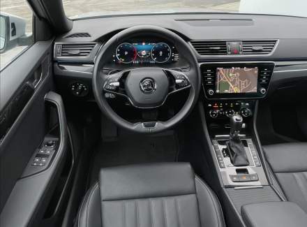 Škoda - Superb