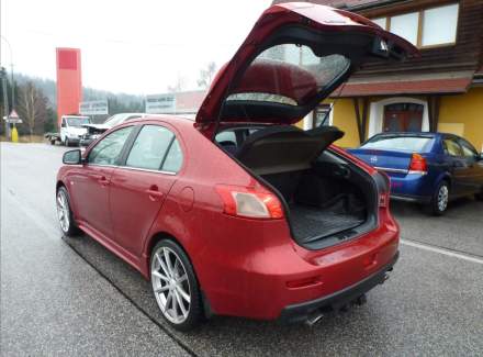Mitsubishi - Lancer