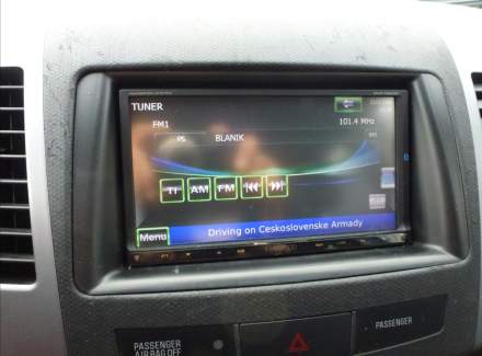 Mitsubishi - Outlander