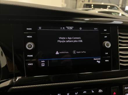 Volkswagen - Caravelle