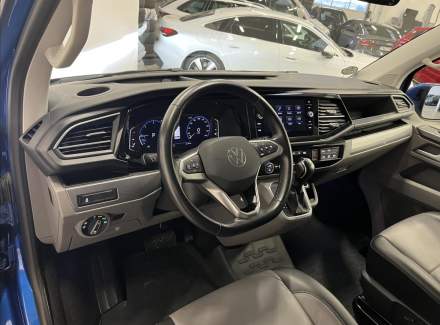 Volkswagen - Caravelle