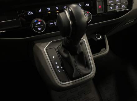 Volkswagen - Caravelle