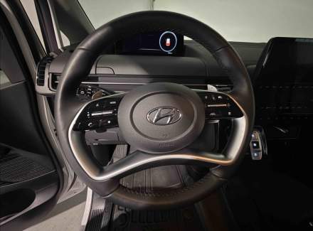 Hyundai - Staria