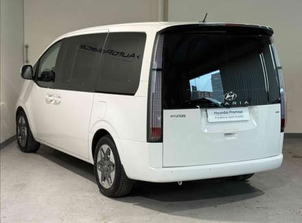 Hyundai - Staria