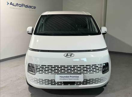 Hyundai - Staria