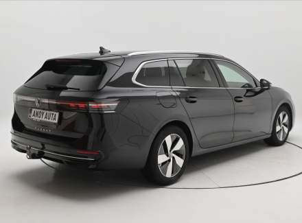 Volkswagen - Passat