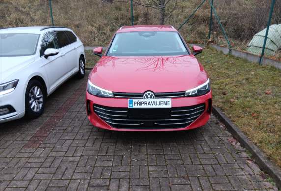 Volkswagen - Passat