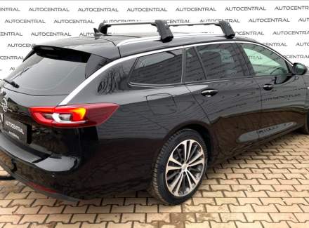 Opel - Insignia