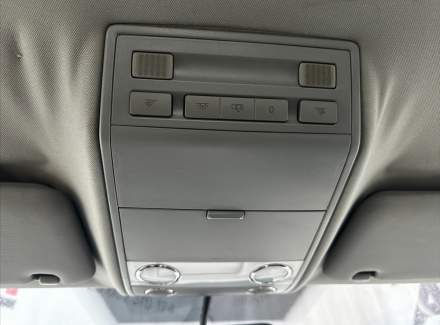 Volkswagen - Touareg