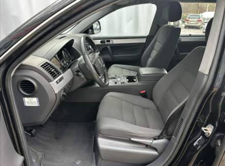 Volkswagen - Touareg