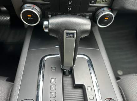 Volkswagen - Touareg